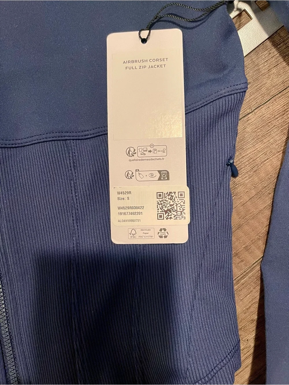 ALO Yoga Navy Zip-Front Compression Jacket with Thumbholes